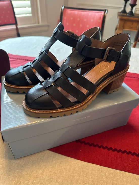 Seychelles Social Butterfly Leather Black Fisherman Sandals Size 7.5 - Picture 2 of 3